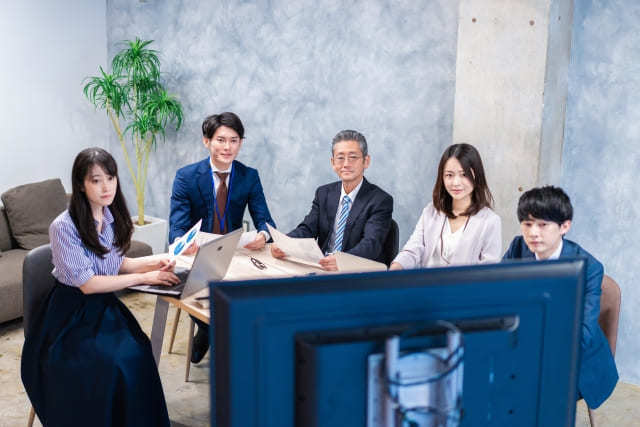 組織階層別に見るマネジメント研修の主な対象者